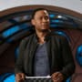 Worry - The Flash Season 7 Episode 16 - TV Fanatic