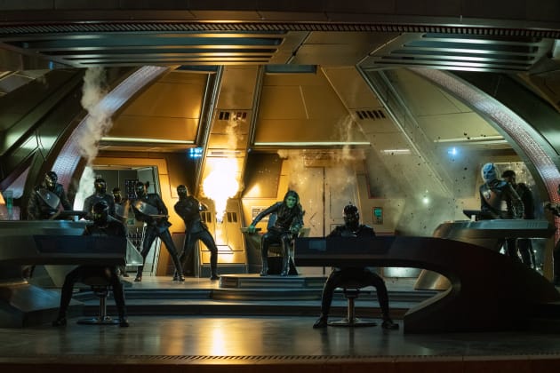 Captain Osyraa - Star Trek: Discovery Season 3 Episode 13