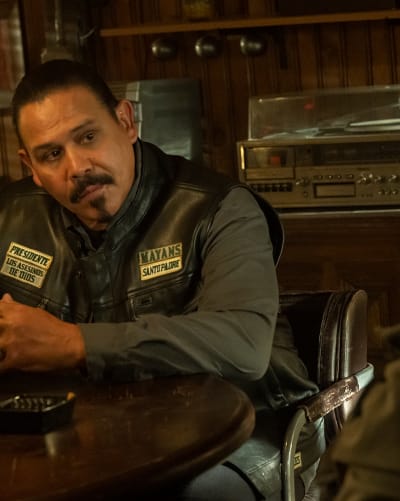 Making a Plan Again - Mayans M.C. Season 4 Episode 7