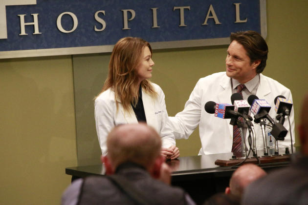 (Not) Platonic Touching - Grey's Anatomy Season 13 Episode 21