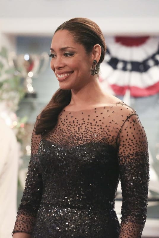 Gina Torres on Revenge Season 4 Episode 16