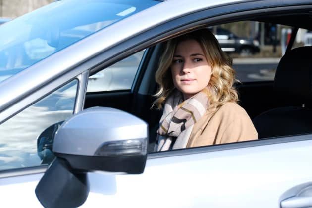 Nic Undercover - The Resident Season 1 Episode 13