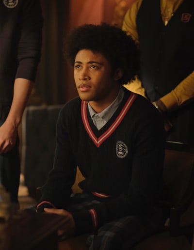 M.G. Wants to Help - Legacies Season 3 Episode 2