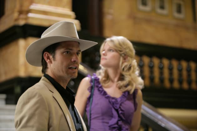 Justified season 1 sales episode 1