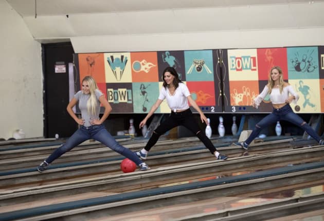 The Bowling Competition - The Bachelor