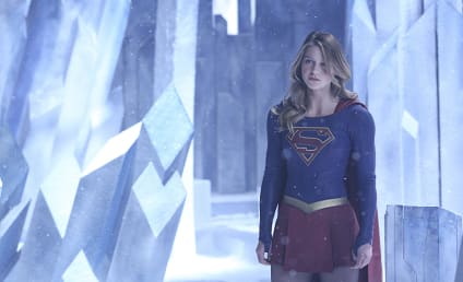 Supergirl Season 2: First Look At Superman!