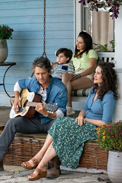 The Landry Family Relaxes with Music - The Way Home Season 1 Episode 3