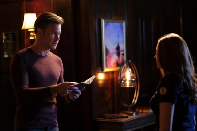 Taking Out the Gargoyle - Legacies Season 1 Episode 3