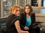 Benson Interviews a Witness - Law & Order: SVU Season 21 Episode 2