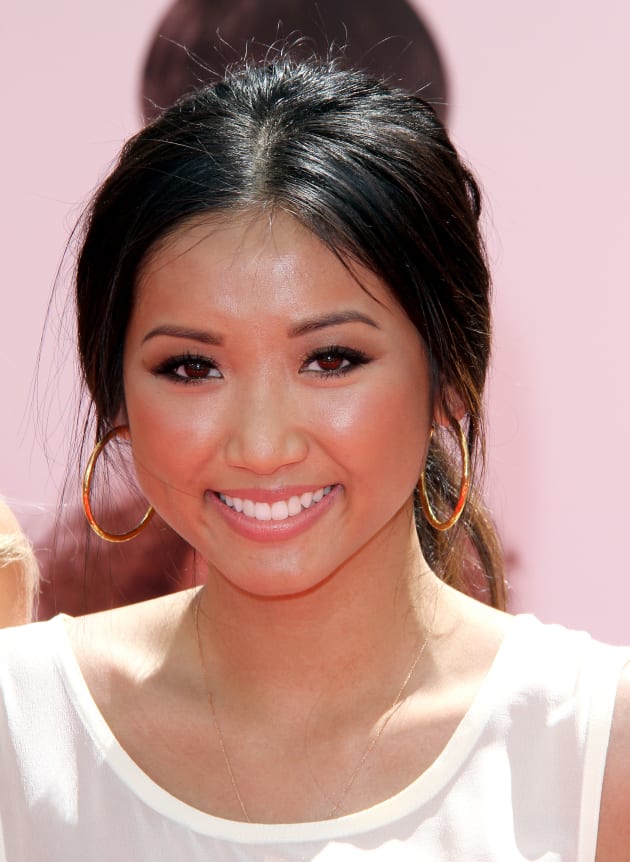 Brenda Song to Compete for Winston on New Girl TV Fanatic