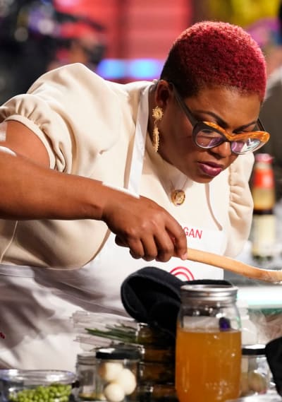 Reagan Hard at Work - Tall - MasterChef Season 13 Episode 8