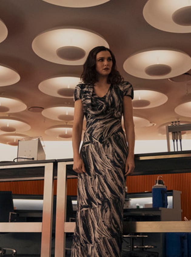 Dead Ringers Rachel Weisz is Seeing Double in Teaser Trailer for Prime