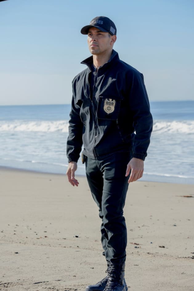 Finding Missing Pilot - NCIS Season 17 Episode 12