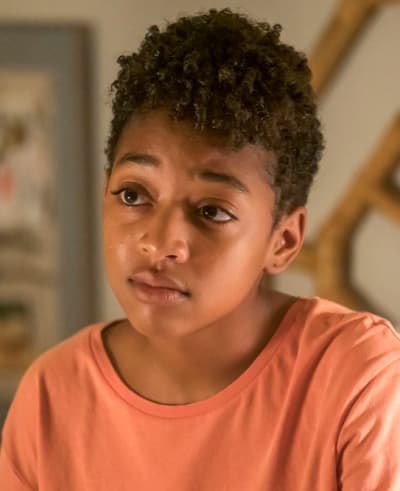 Tess' New Haircut - This is Us Season 4 Episode 3