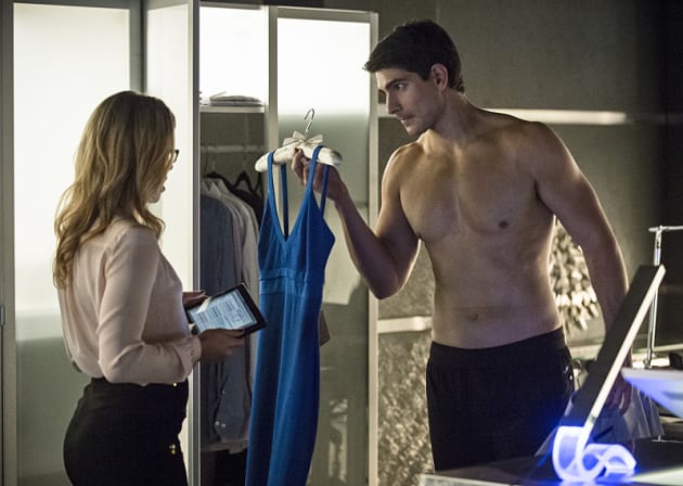 Wear This - Arrow Season 3 Episode 7