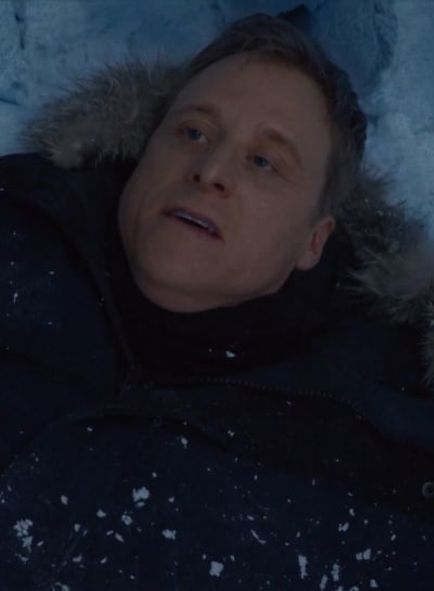 Too Heavy - Resident Alien Season 1 Episode 8
