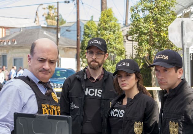Getting a Better View - NCIS: New Orleans Season 4 Episode 20