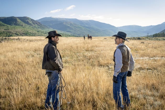 Watch yellowstone best sale season 3 online
