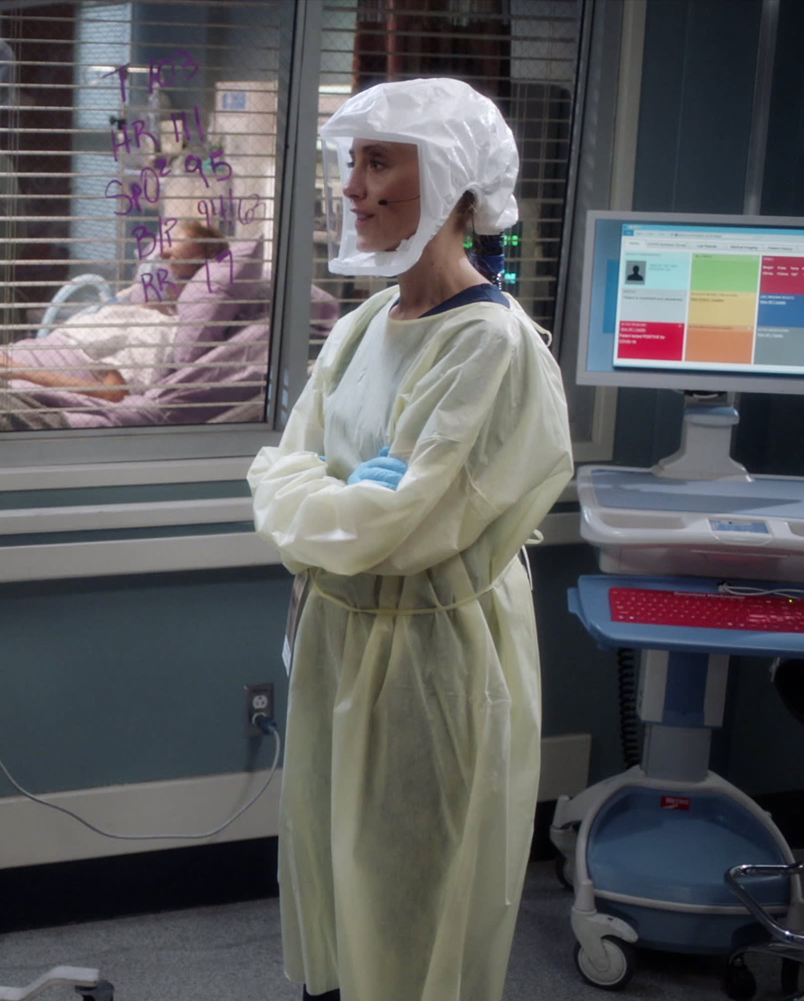 Teddy Grey s Anatomy Saison 17 Teddy Updates Amelia - Tall - Grey's Anatomy Season 17 Episode 5 - TV  Fanatic