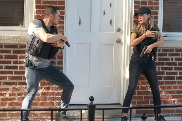 Chicago PD Season 10 Episode 1 Review Let It Bleed TV Fanatic