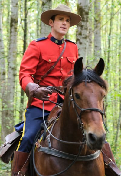 Mountie on a Mission - When Calls the Heart Season 10 Episode 7