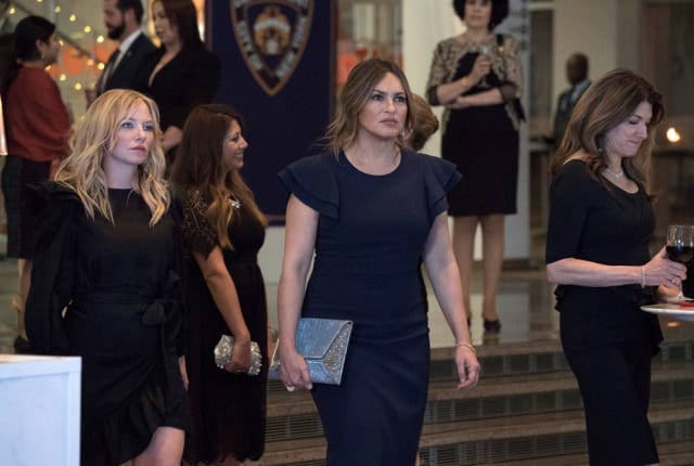 Watch Law & Order: SVU Season 20 Episode 18 Online - TV ...