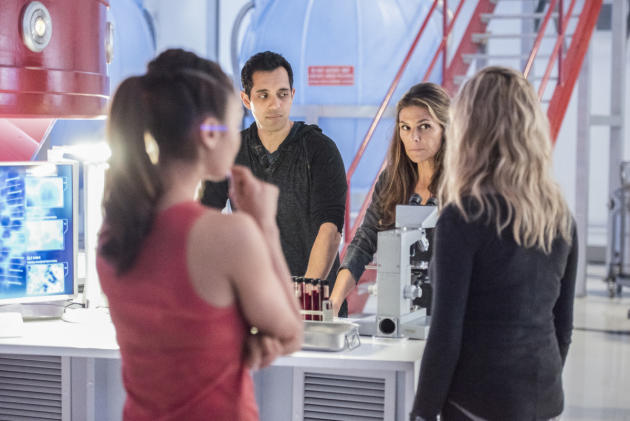 Group Meeting — The 100 Season 4 Episode 8