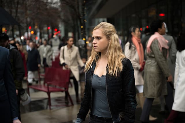 Retaining Control - The 100 Season 3 Episode 16