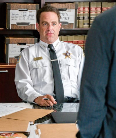 What's In It For Me? - Chicago PD Season 7 Episode 2
