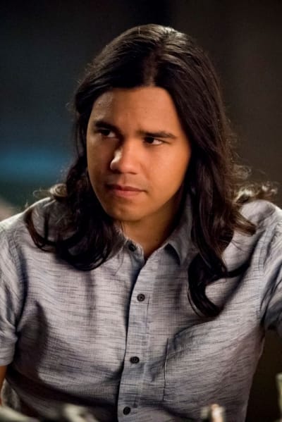 Cisco listens  - The Flash Season 6 Episode 5