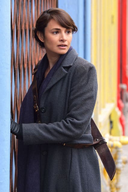 Nora Enters the Bookstore The Strain Season 2 Episode 10 TV