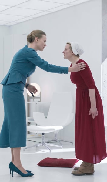 The handmaid's tale outlet s03e09 online