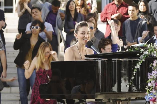 Sara Bareilles on No Ordinary Family