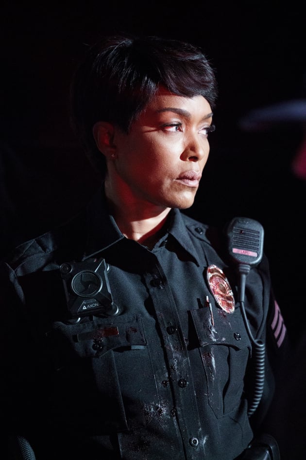 A Bloodied Athena - 9-1-1 Season 3 Episode 3