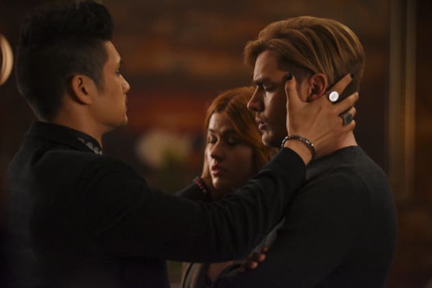 In Your Mind - Shadowhunters Season 2 Episode 10