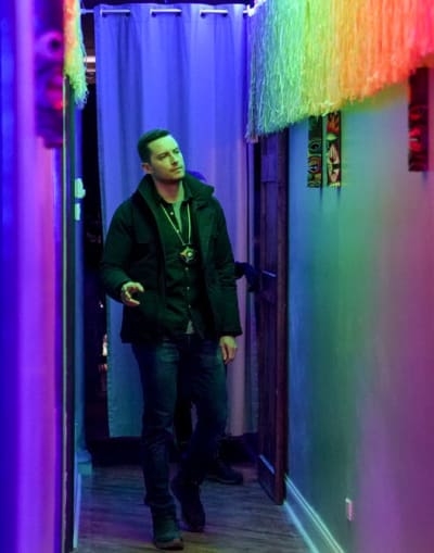 Rainbow Room - Chicago PD Season 8 Episode 11