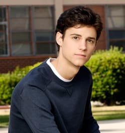 Ken Baumann as Ben Boykewich - TV Fanatic