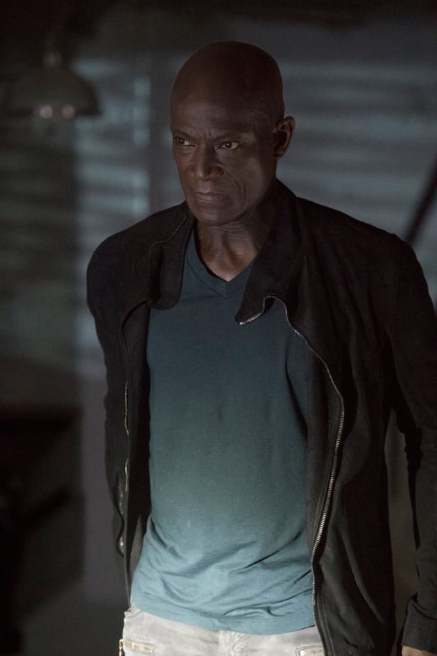 Vampire Again - Midnight, Texas Season 2 Episode 6