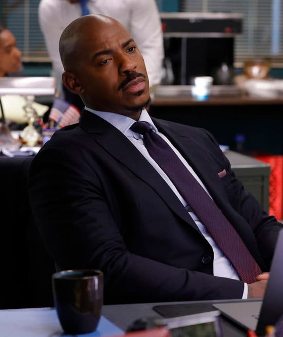 Piecing Clues Together - Law & Order Season 22 Episode 5