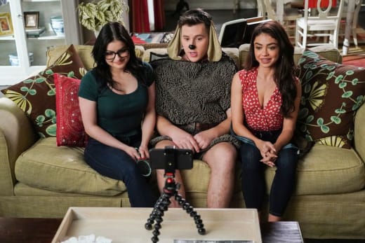 Modern family season 11 episode 17 putlocker clearance