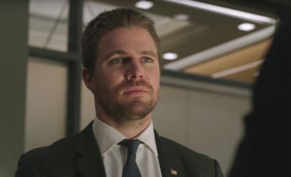 Arrow Promo: The FBI Closes In!