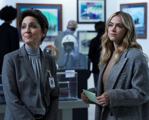 Outside Assistance - NCIS Season 17 Episode 16