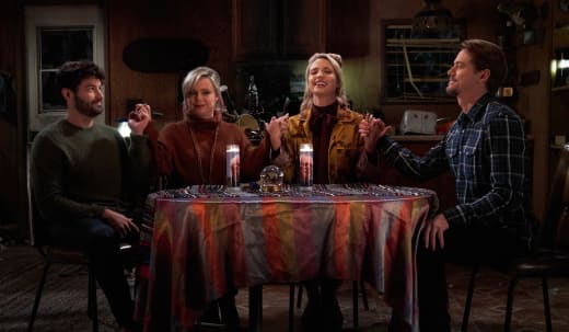 Kyle Mandy Ryan & Kristin Seance - Last Man Standing Season 7 Episode 4