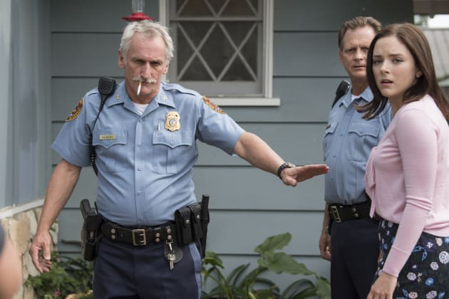 Arresting John - The Affair Season 4 Episode 10