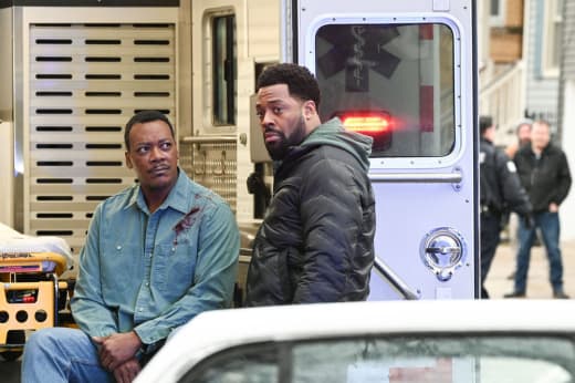 Death in His Building  - Chicago PD Season 10 Episode 19