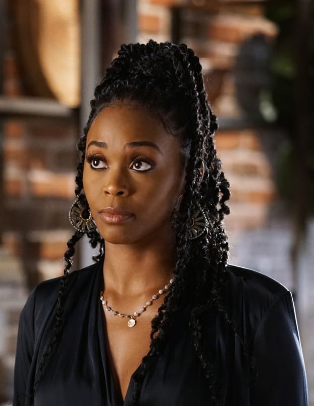 Doctor By Day, Superhero By Night - Black Lightning Season 3 Episode 4