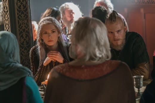 Watch vikings s05e12 sale