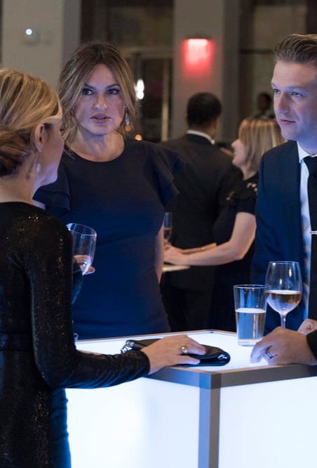 Talking to the Defense Attorney - Law & Order: SVU Season 20 Episode 18