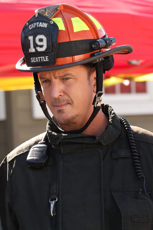 Station 19 Winter Premiere Teaser: Maya's Life Hangs in the Balance! - TV  Fanatic