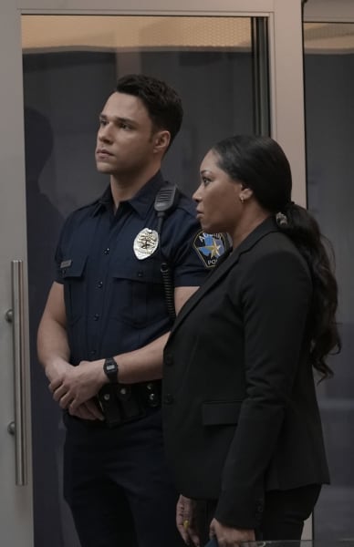 Detective and Cop -tall  - 9-1-1: Lone Star Season 4 Episode 15